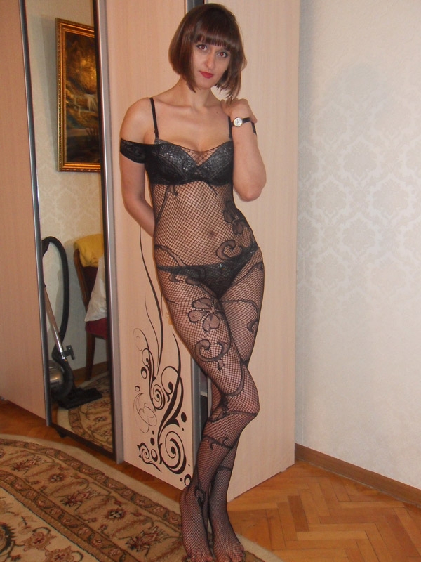 Лена, 27